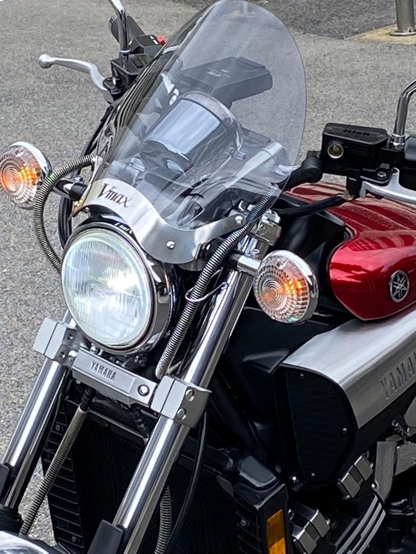 YAMAHA ヤマハ　Vmax1200 ウインド　シールド スクリーン GIVI