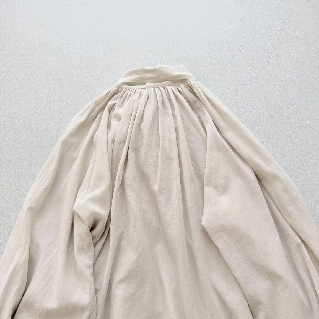 タグ付き　2024 人気　ウィムガゼット　ローンボウタイブラウス　グレージュ