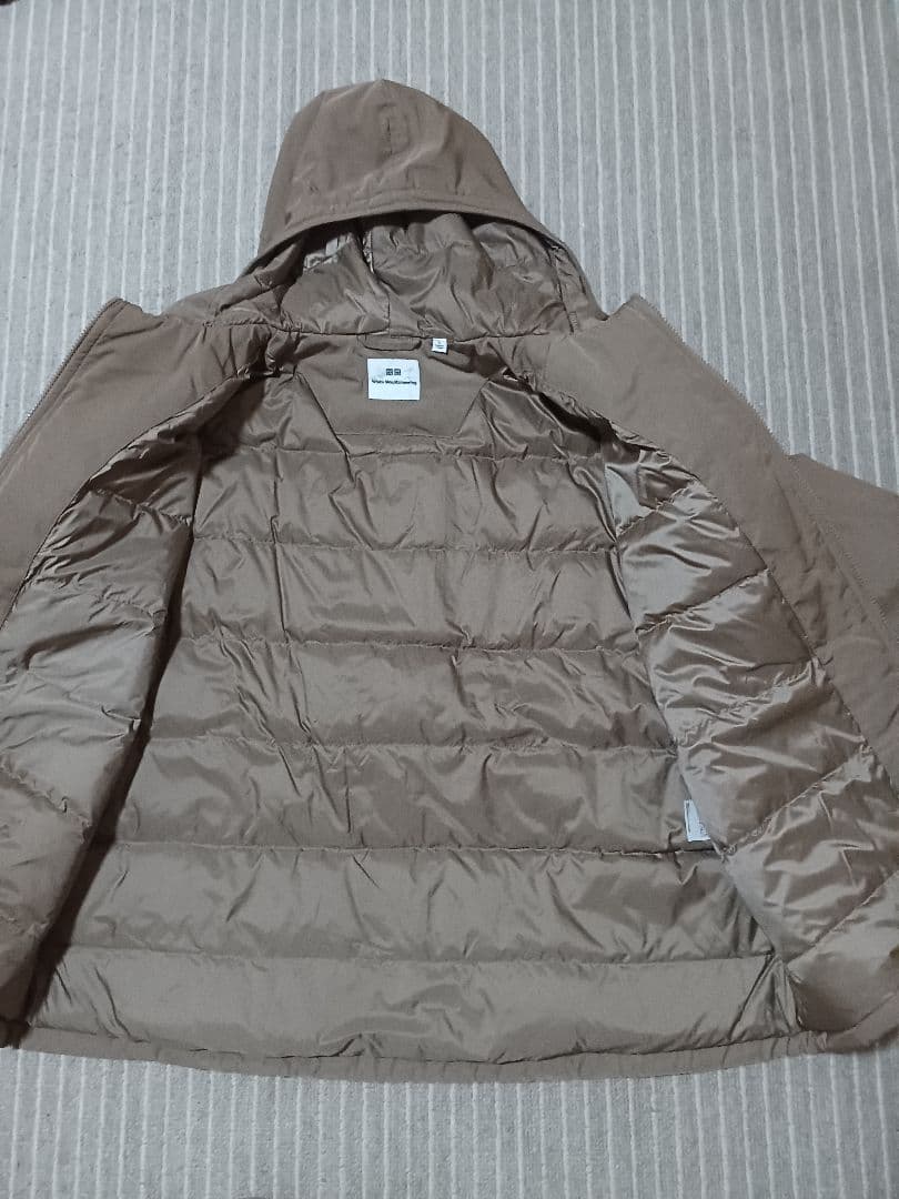新品未使用　ユニクロ　ハイブリッドダウンオーバーサイズパーカ　L　ブラウン