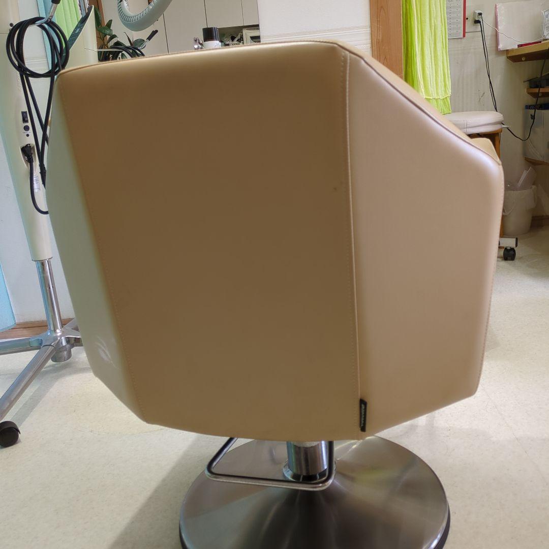 【中古美品】タカラベルモントスタイリングソファ セットイス モーブ ベージュ