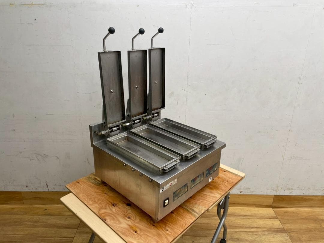 T7924☆ニチワ☆NICHIWA☆3連付☆電気自動餃子焼器☆卓上式☆