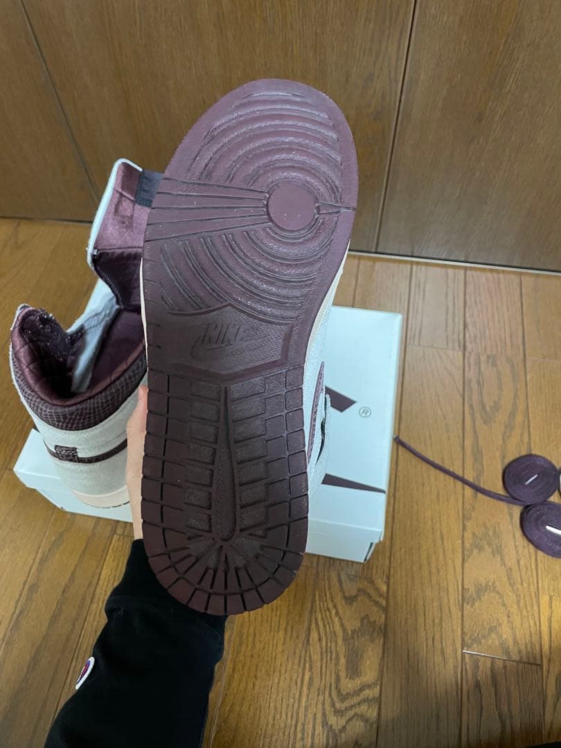 アママニエール　Air Jordan 1 ホワイト/バーガンディ　レトロハイOG