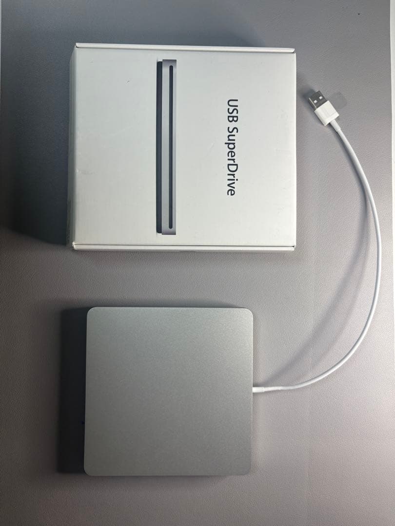 MacBook Pro13インチ 2020 i5/16GB/512GB付属品多数