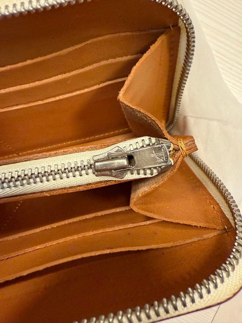 CUNE 長財布 牛革　木箱付き　ロングウォレット　財布　キューン