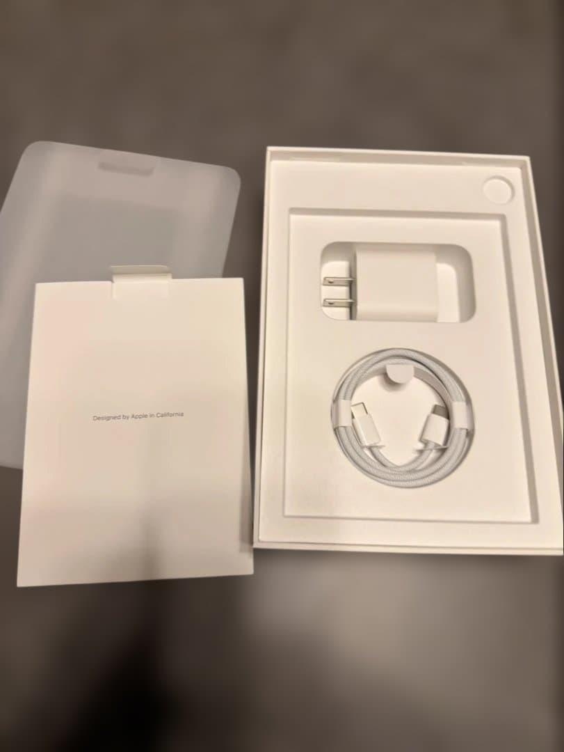 iPad mini 第7世代　Wifi 128GB (ほぼ未使用)