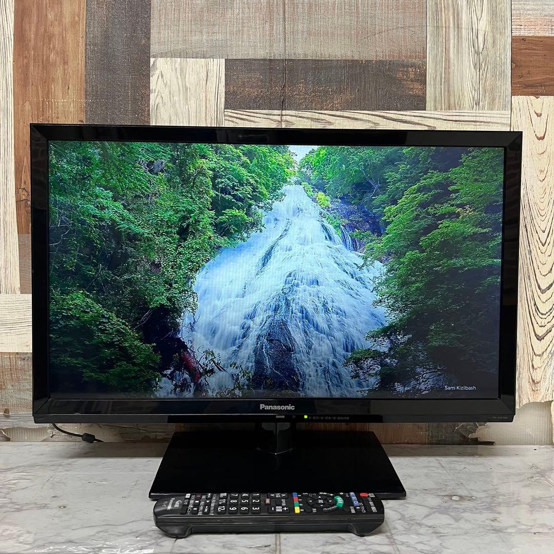 即日日受渡❣️全国送料込パナソニック24型液晶テレビ　裏番組録画可能　Wチューナー