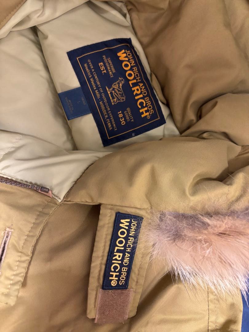 ウールリッチ WOOLRICHダウンジャケット L（US）日本XL相当