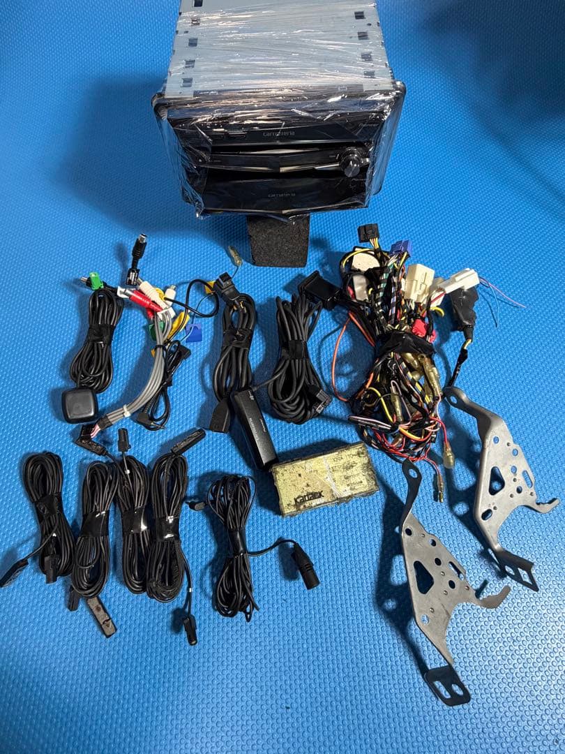 AVIC-VH0009 カロッツェリア サイバーナビ