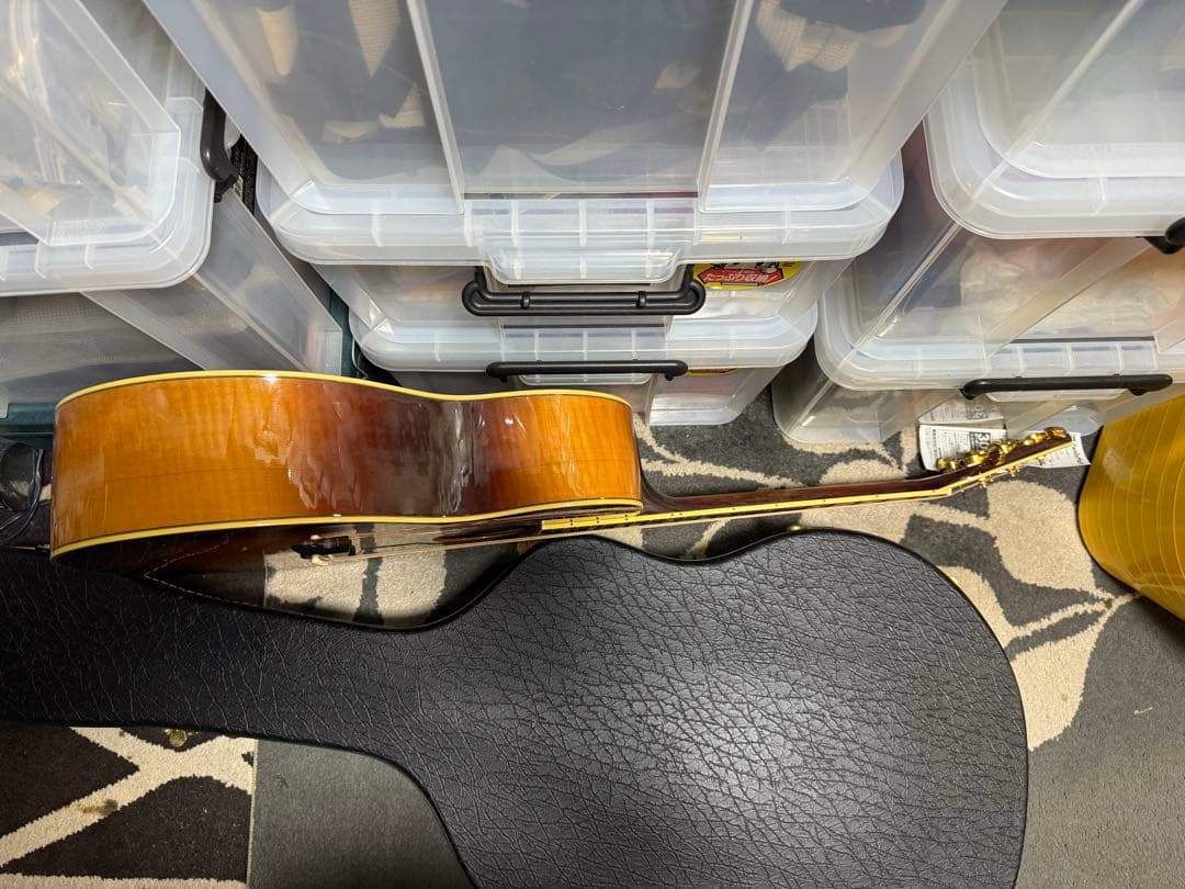 ヤマハ　YAMAHA CJ-22 アコースティックギター サンバースト