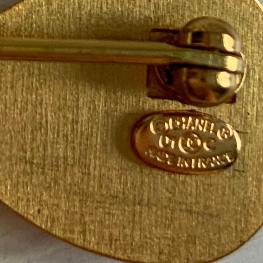 中古　美品　CHANEL ゴールド　フラワー　ブローチ