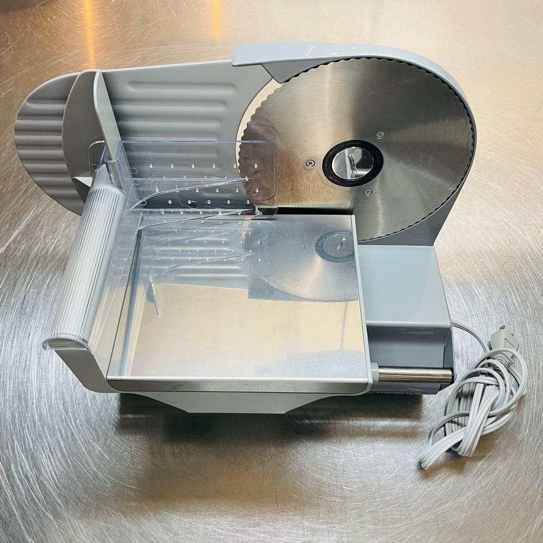 デロンギ電動フードスライサー 美品⭐︎SL360⭐︎ 送料込み！