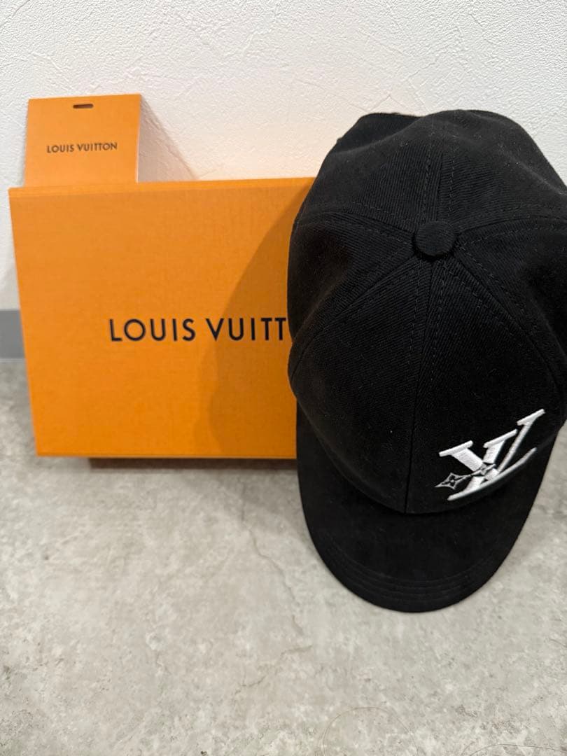 LOUIS VUITTON ブラック ベースボールキャップ