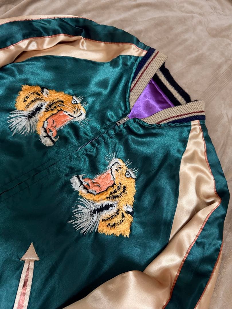 美品２面用 テーラー東洋 虎 日本限定 スカジャン vintage サテン