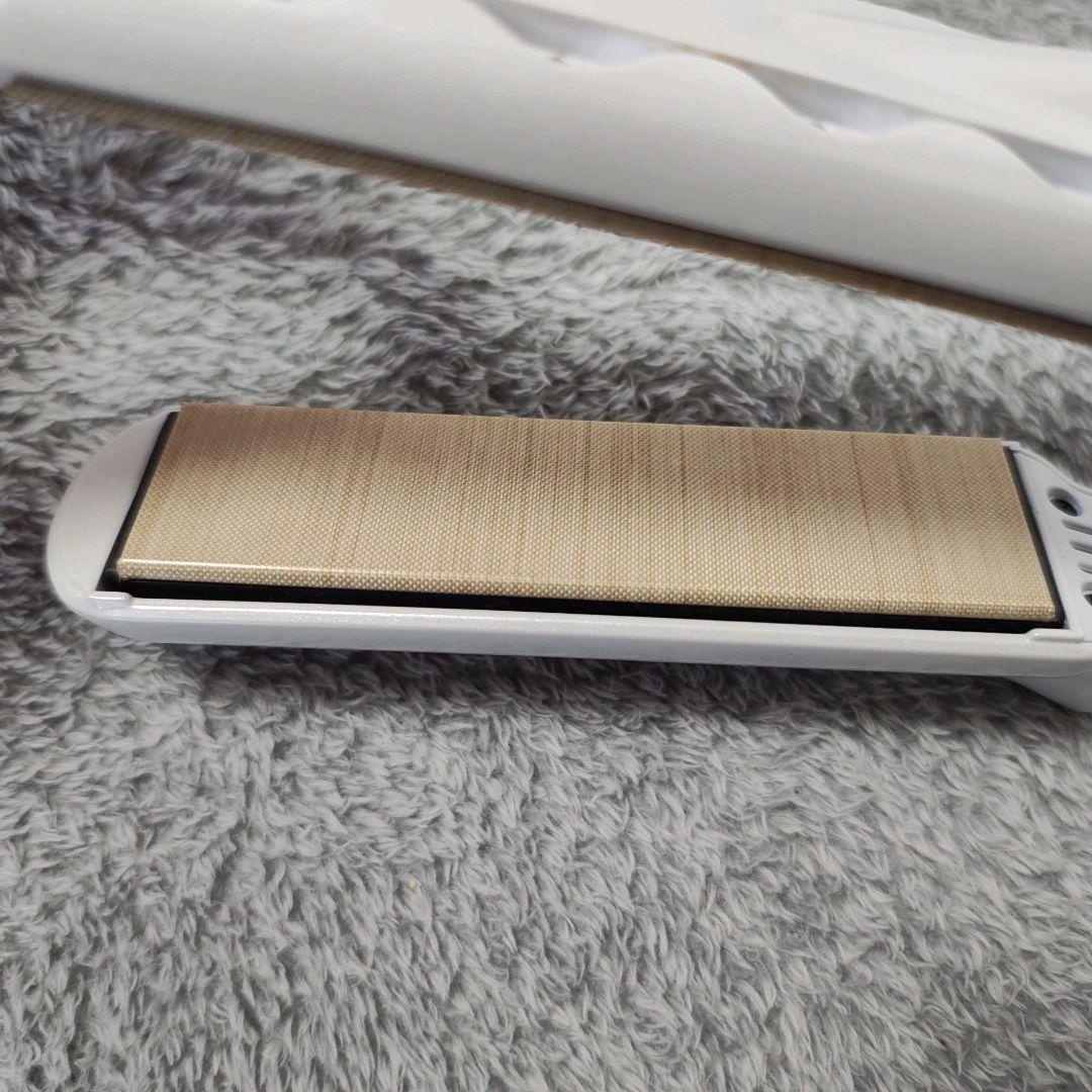 KINUJO（絹女／キヌージョ）ストレートヘアアイロン LM225