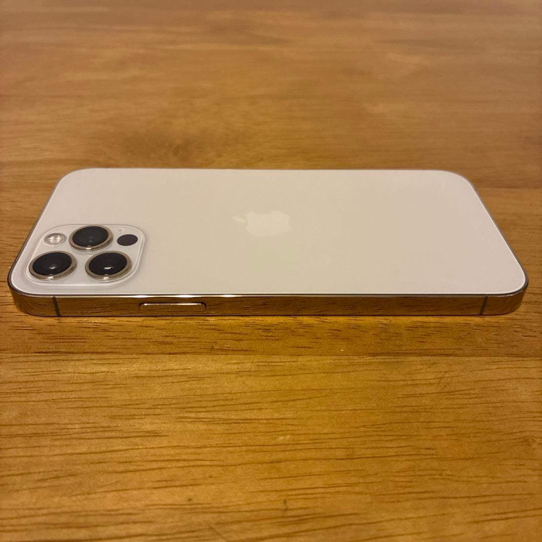 Apple＊iPhone＊12 Pro＊128GB＊バッテリー最大容量82%