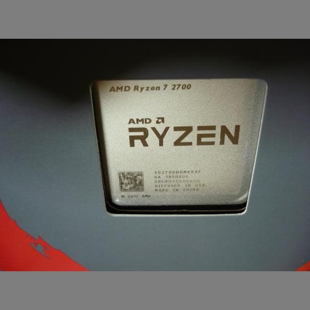 a*u様 AMD Ryzen 7 2700 with Wraith MAX co