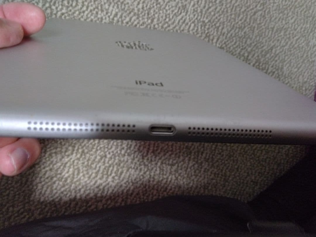 Apple iPad air2 32GB シルバー 本体