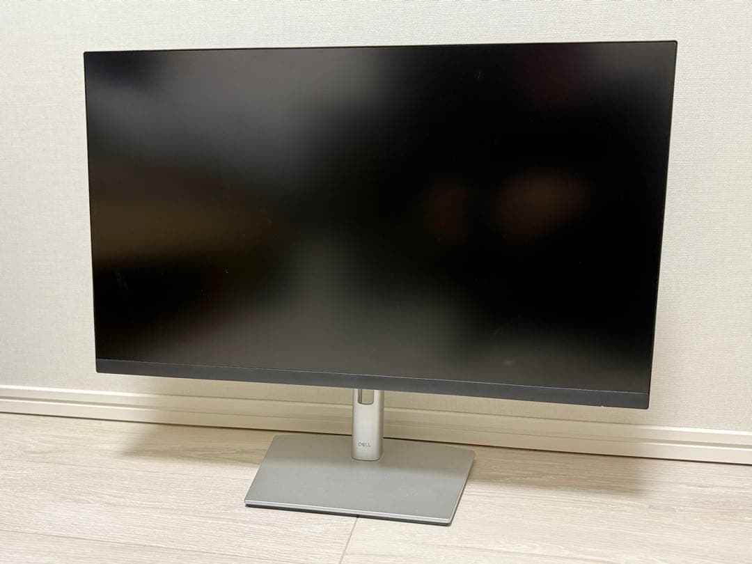 DELL 27型 4Kディスプレイ P2723QE