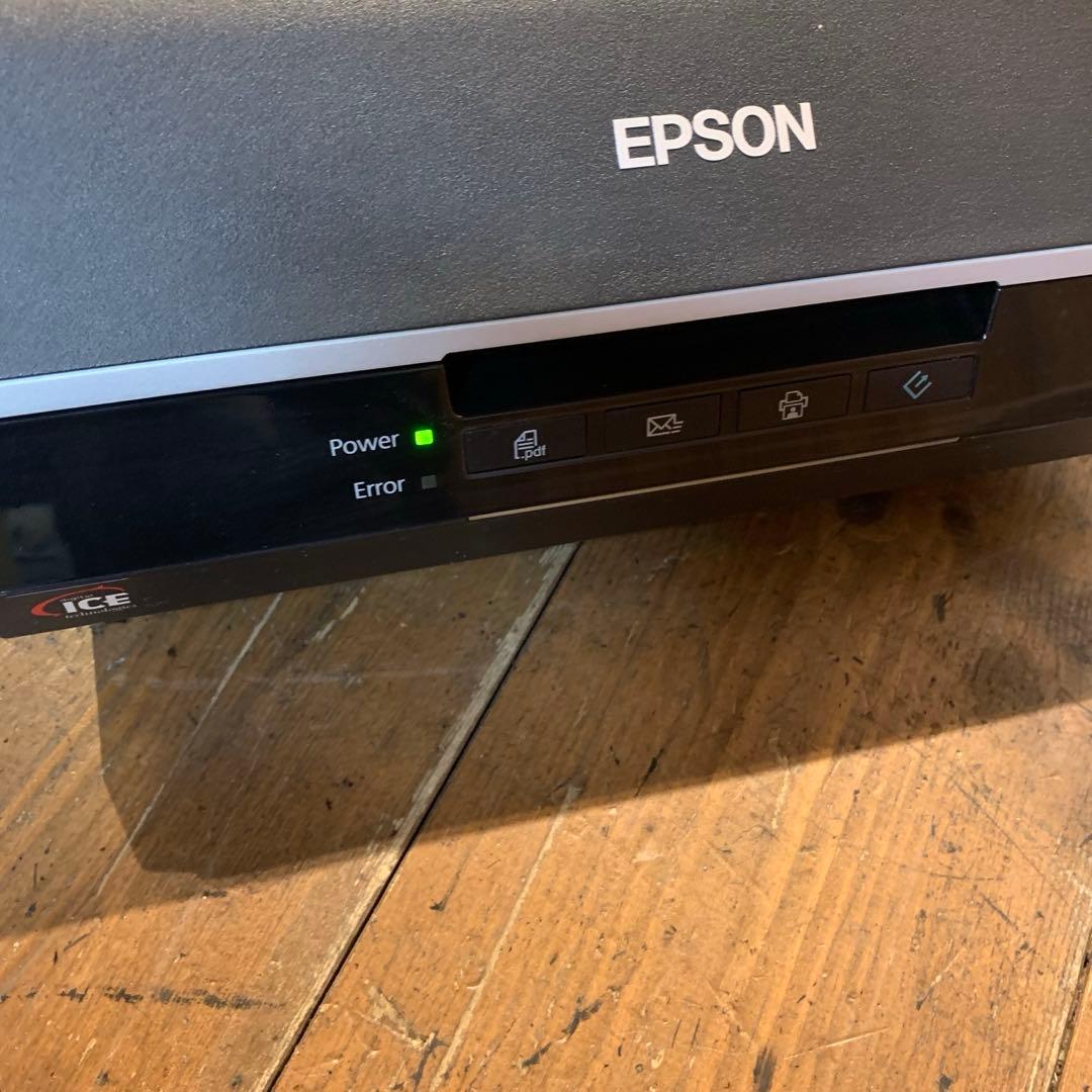 ジャンク　EPSON GT-X820 フラットベッドスキャナー　動作未確認