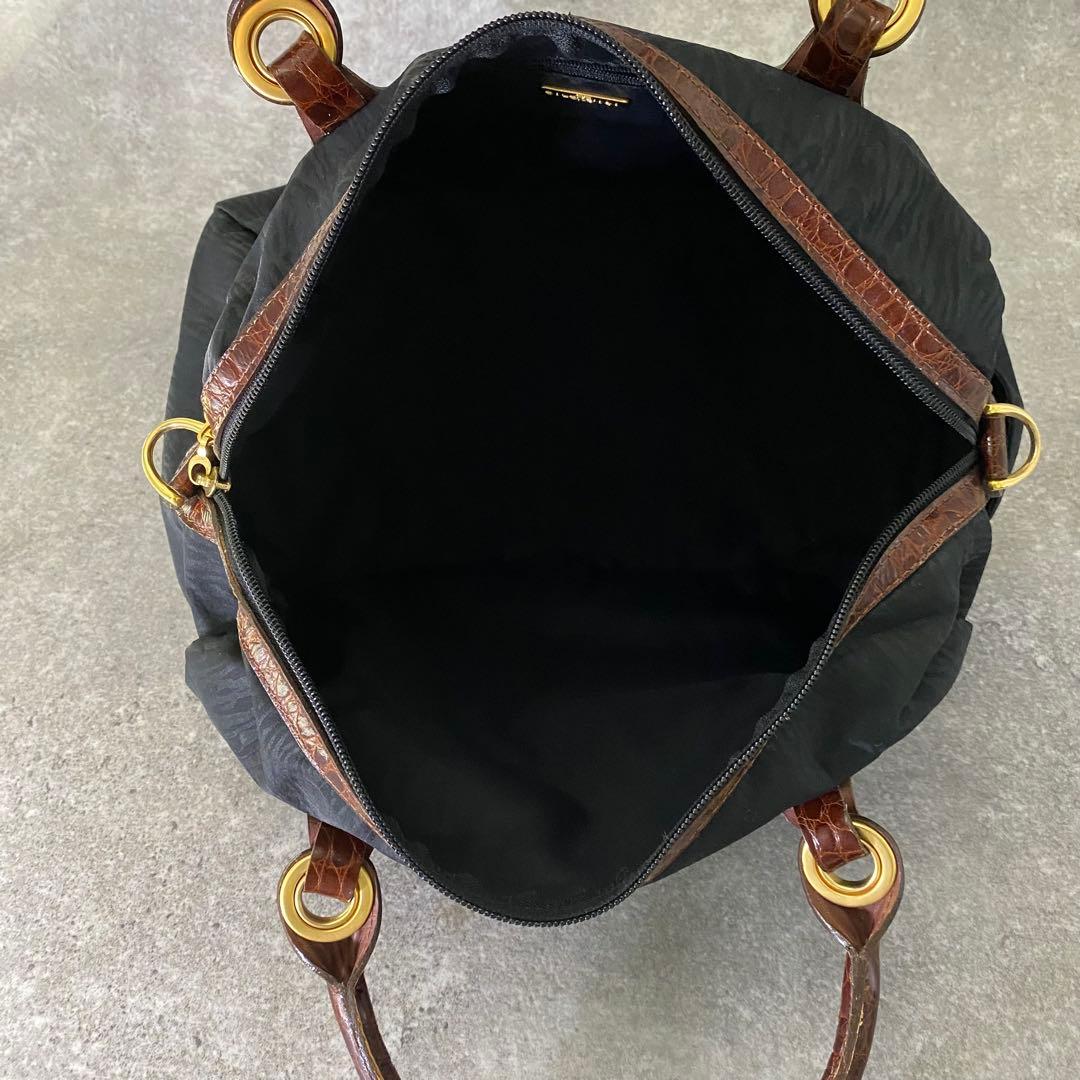 バッグ Balenciaga Archive Nylon Boston Bag