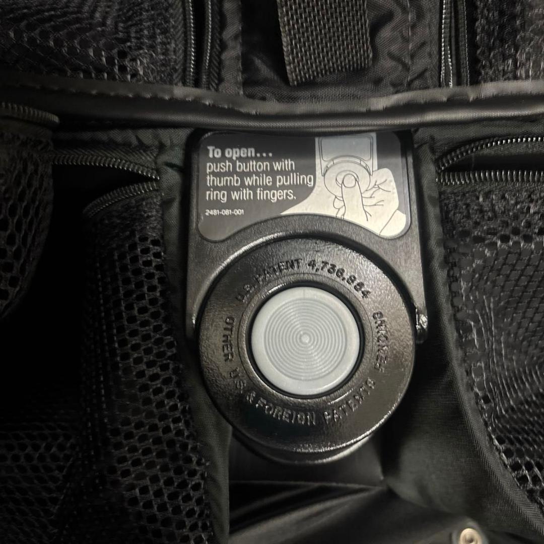 【極美品】Samsonite ガーメントバッグ　大型　送料無料　匿名配送