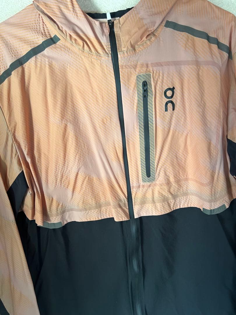 オン On ウインドブレーカー ジャケット トレーニング Lサイズ