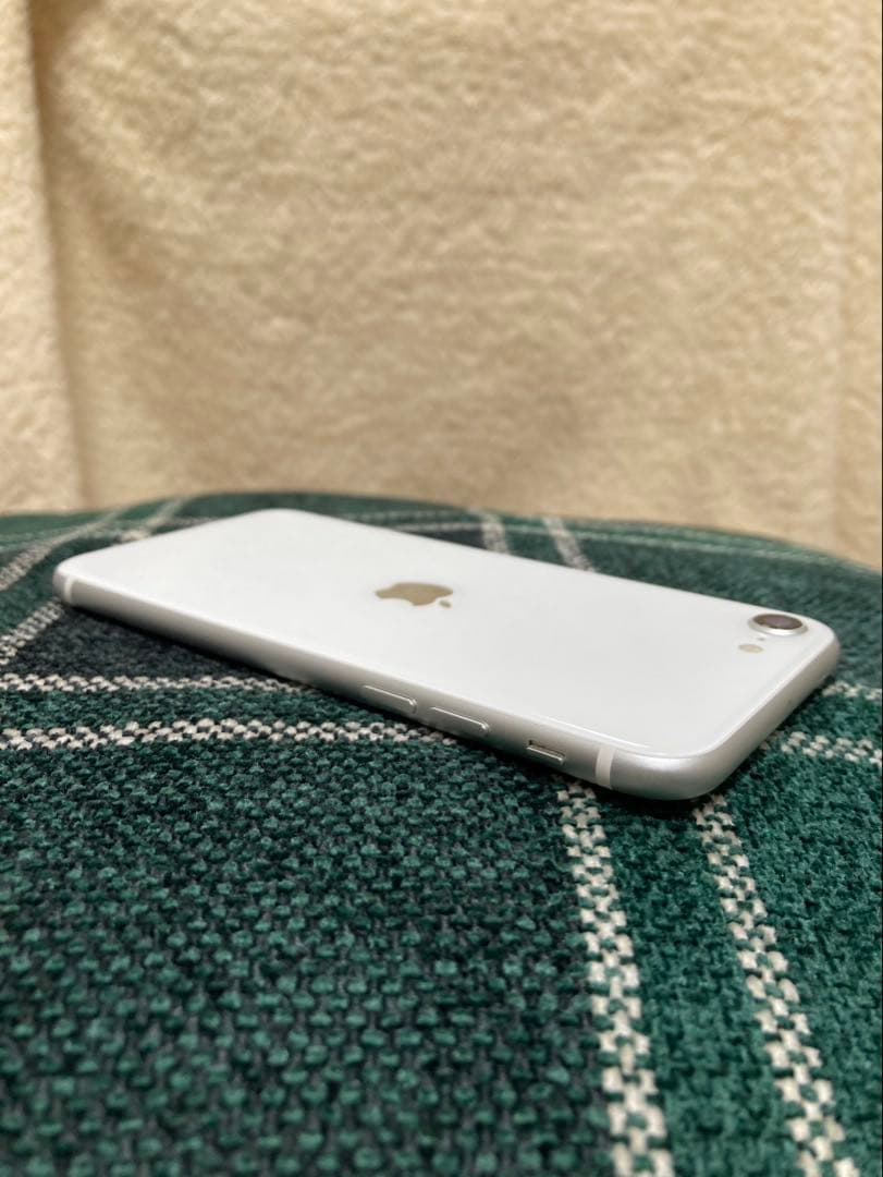 iPhone SE2 (第2世代)87% SIMフリー