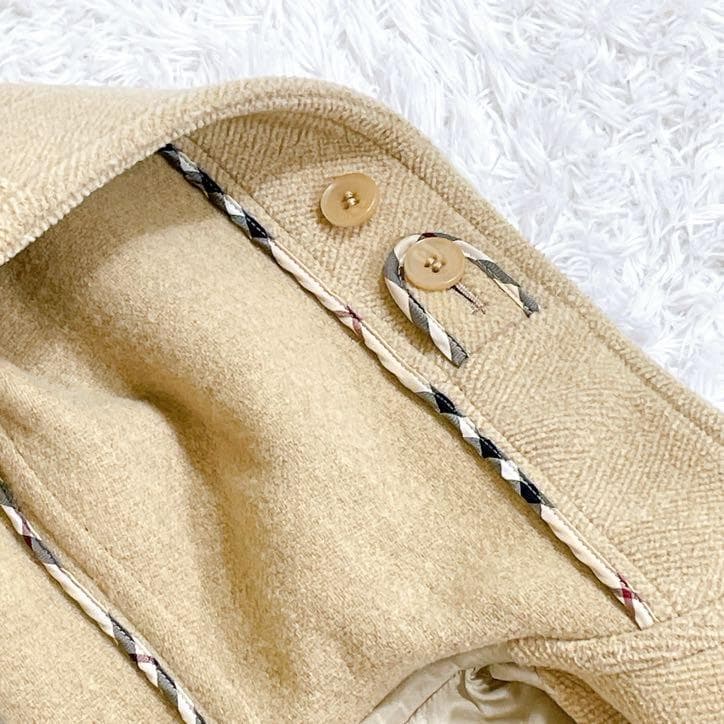 バーバリーロンドン　レディース　ダッフルコート　ベージュ