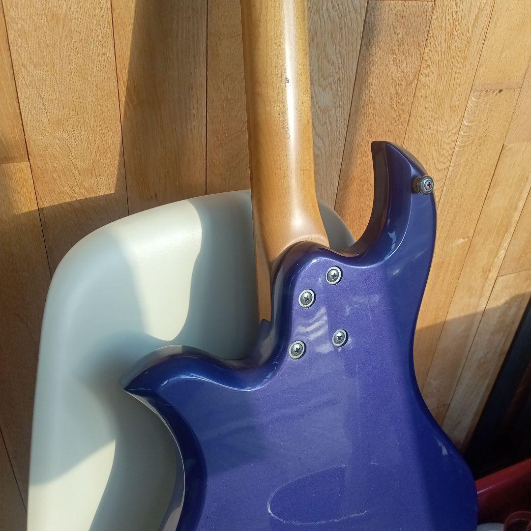 BCrich イーグル580ギター パープル