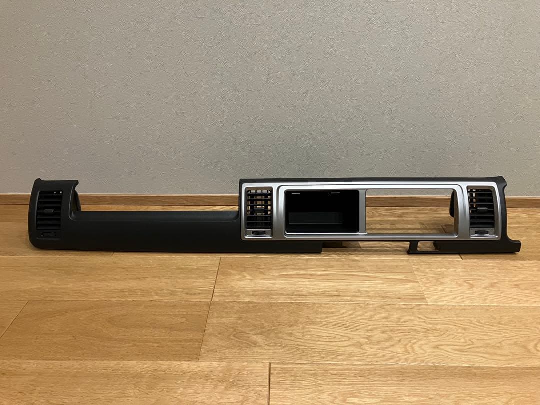 【新車外し】ハイエース 200 ワイド 純正 オーディオパネル