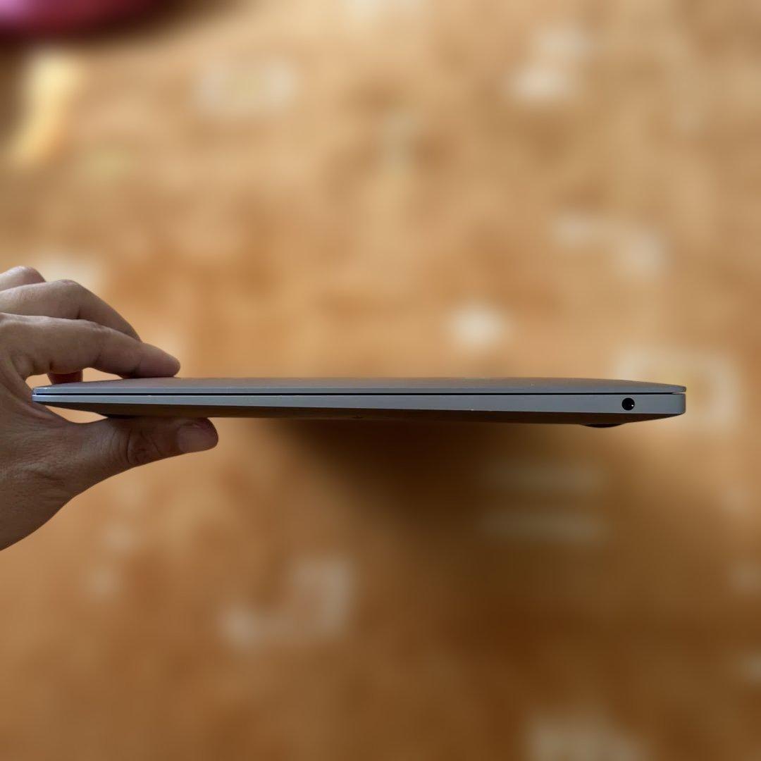 美品MacBook Air 2020 A2337 最新OS Tahoe 100%