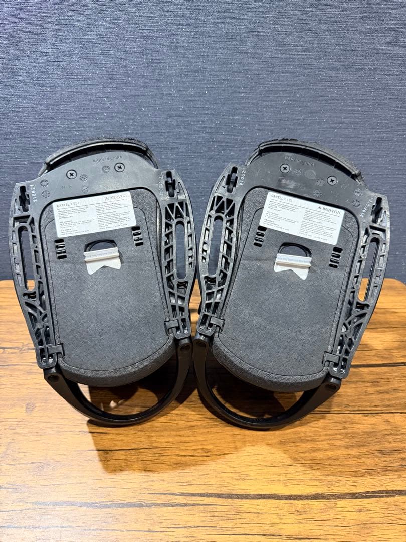 BURTON 21-22 CARTEL X EST Mサイズ カーテルエックス