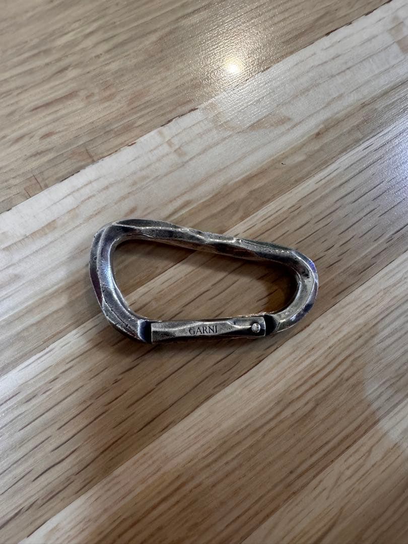 GARNI カラビナ