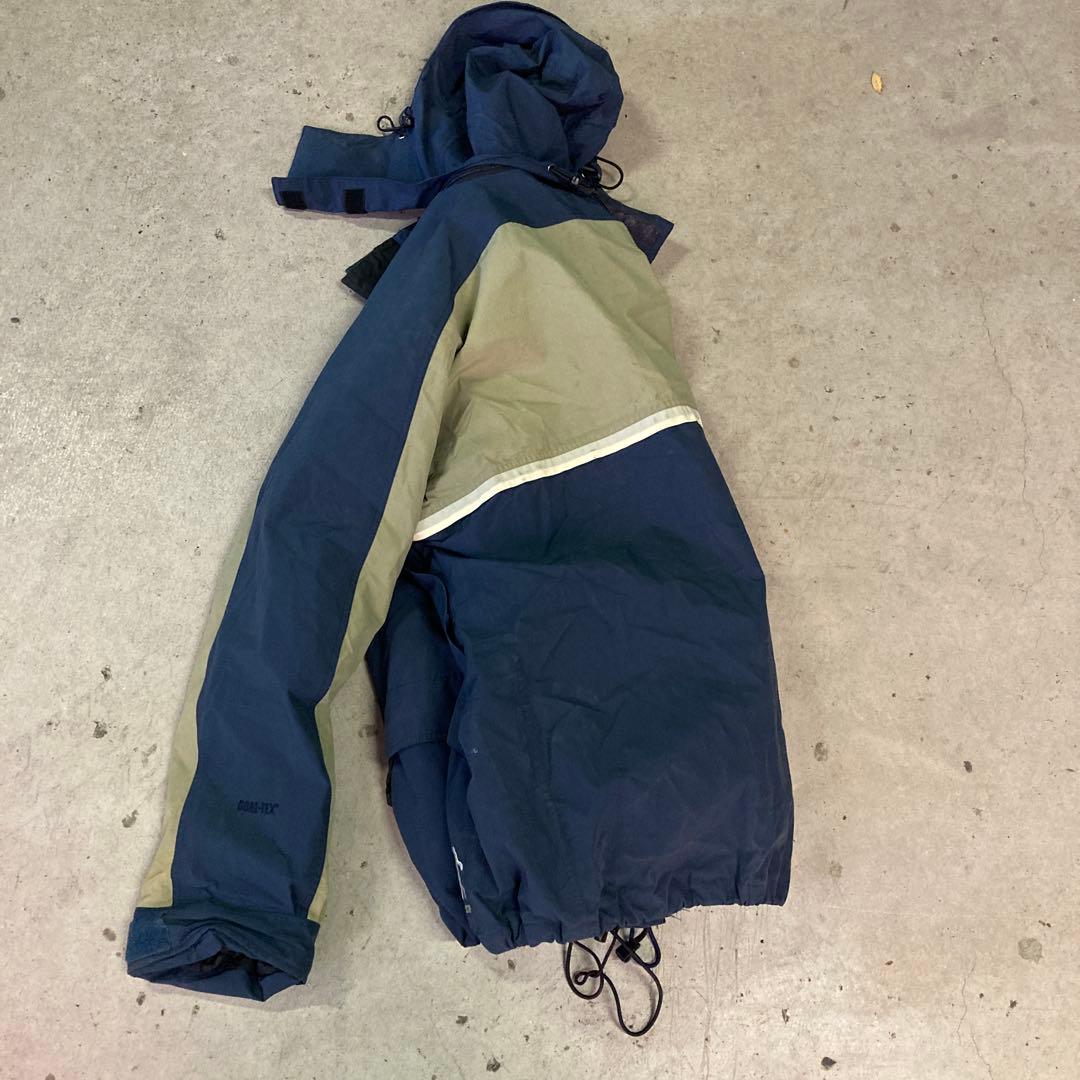 GORE-TEX® スノーボードジャケット ネイビー/カーキ