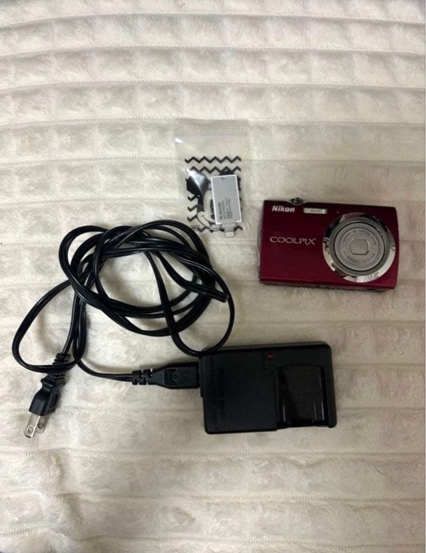 ⭐️動作確認済⭐️Nikon COOLPIX ピンクデジタルカメラ 本体