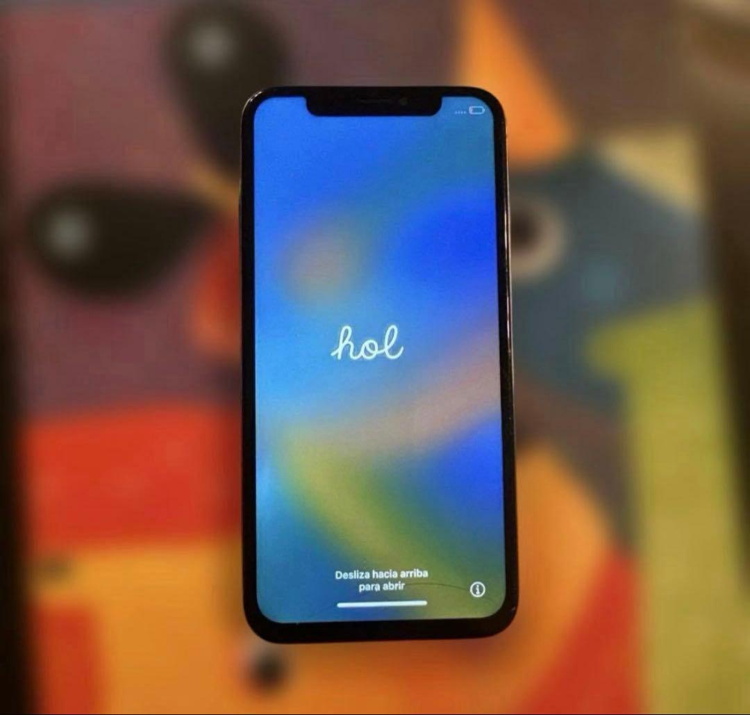 Apple iPhone X 64GB 背面割れ　SIMロックなし