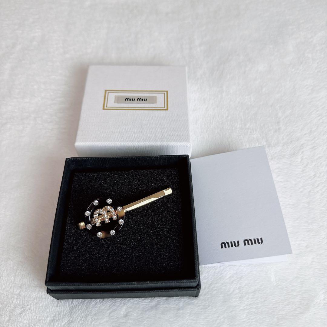 レア　美品　miumiu ミュウミュウ　べっ甲　ラインストーン　ロゴ　ヘアピン