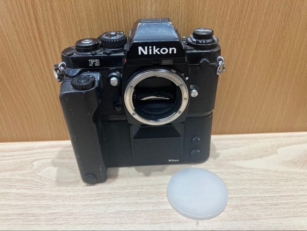 Nikon F3 アイレベルファインダー + MD-4 一眼レフ フィルムカメラ