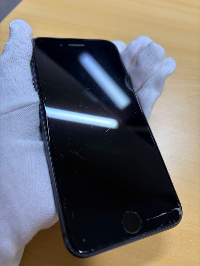 Apple iPhone 8 スペースグレイ4.7インチ