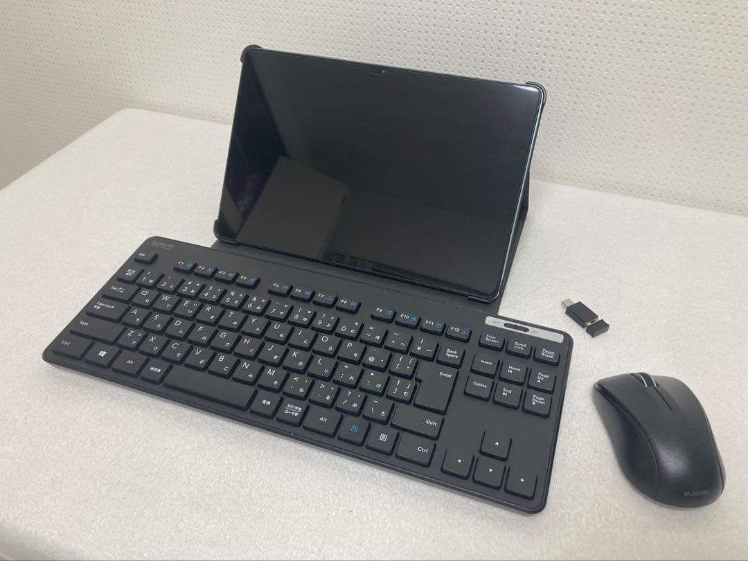 タブレットPC/30GB RAM/ストレージ256GB/11インチ/