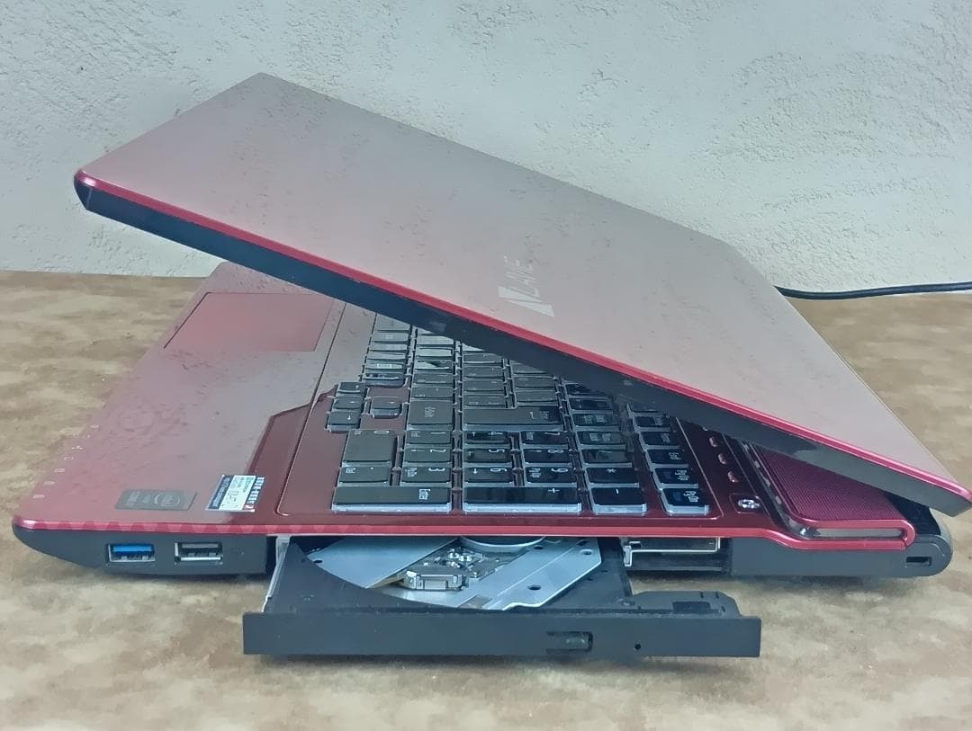 【ジャンク】NEC LAVIE NS700/BAR i7/8GB/256GB