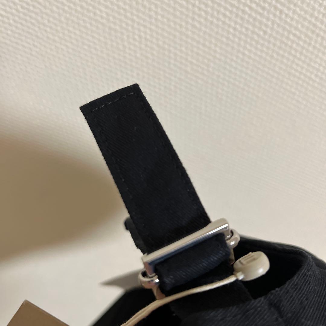 marimekko 黒 ベースボールキャップ