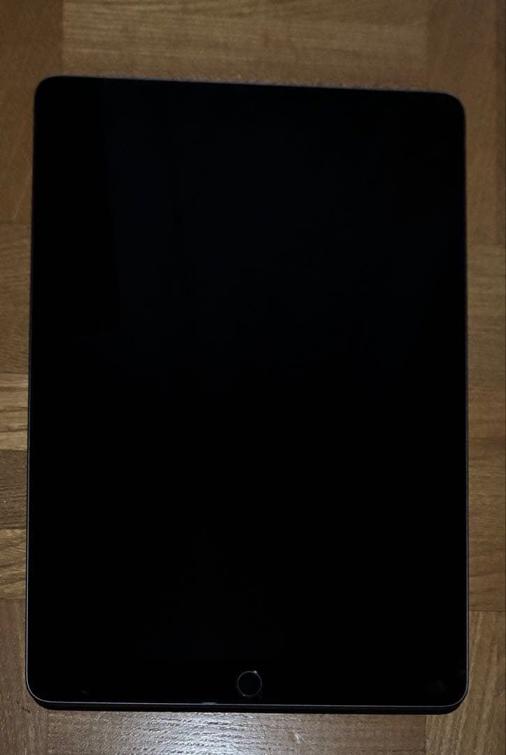 （ぶーしー)Apple iPad Air 64GB