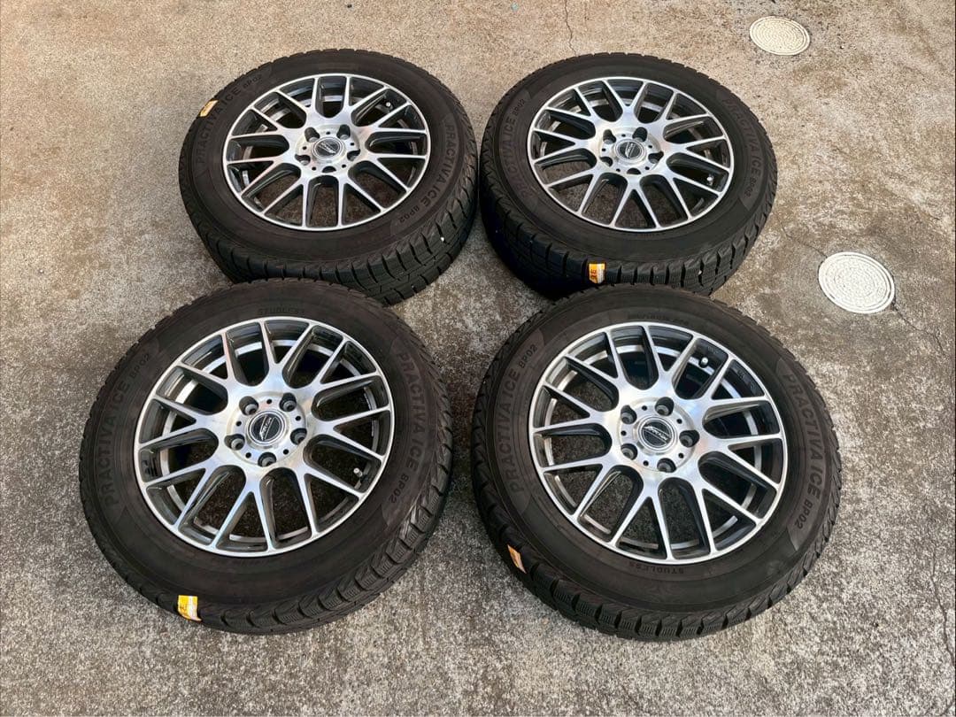 ⑤ PRACTIVA ICE BP02 205/60R16 92Q