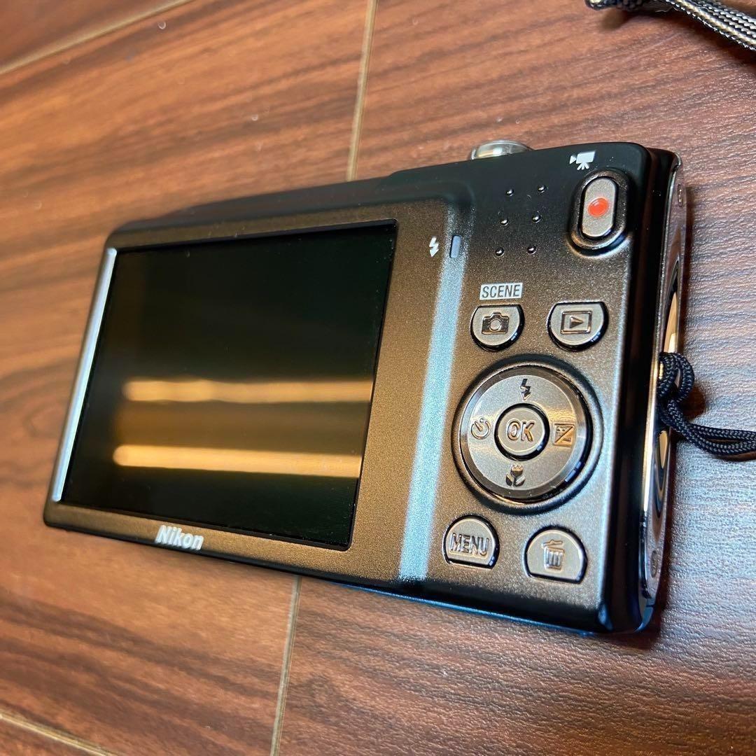 Nikon COOLPIX S3100 デジカメ ほぼ新品 3767