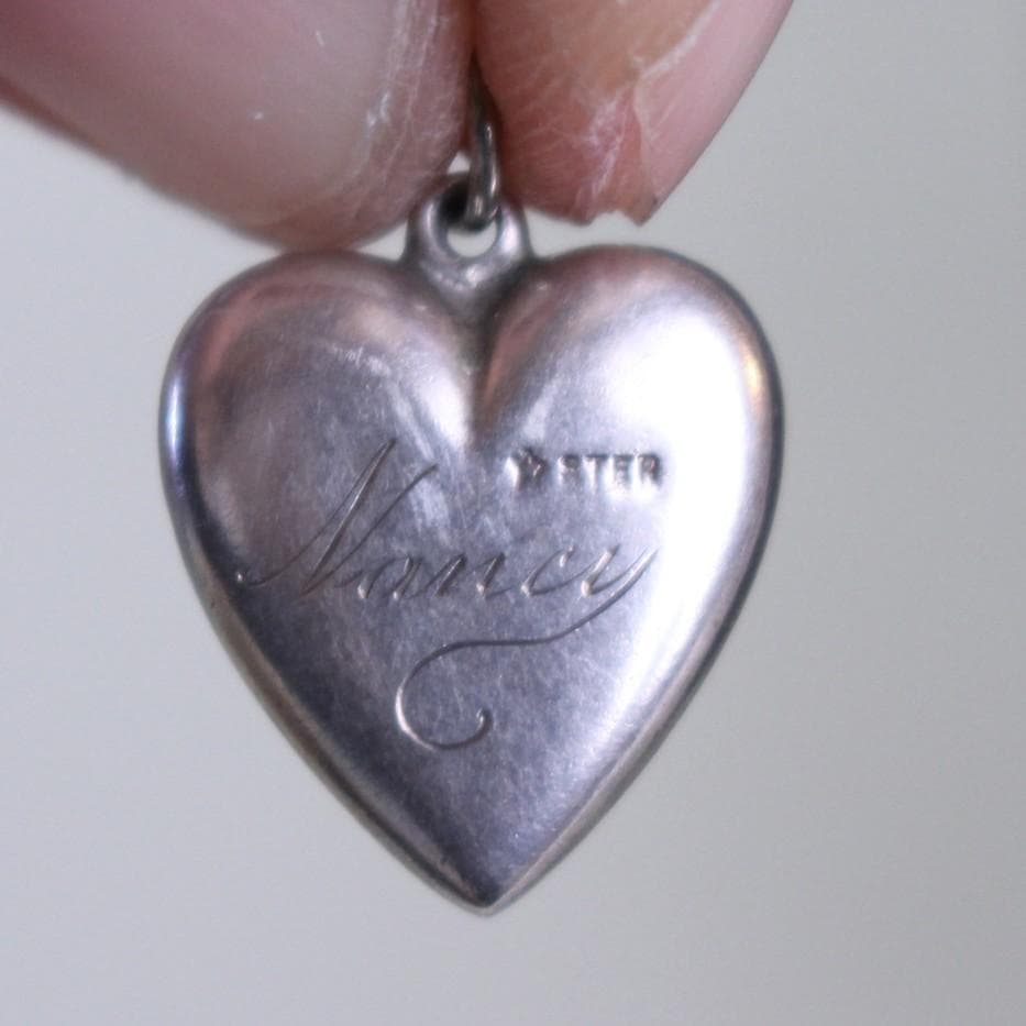 30s　スウィートハートジュエリー　WW2　シルバー　チャーム　渦巻　波