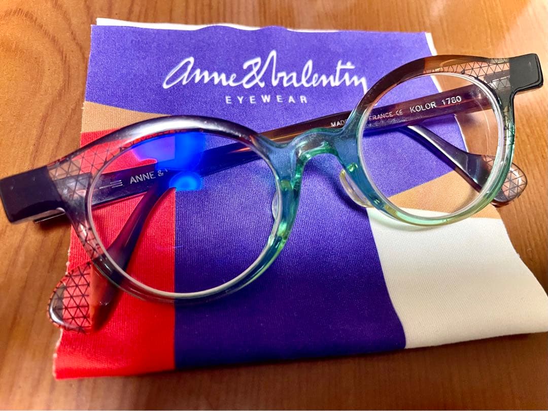 Anne et Valentin(アンバレンタイン) KOLOR コロール