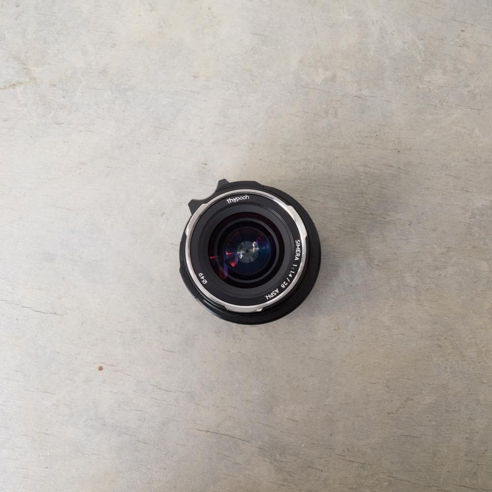 Thypoch SIMERA 28mm f1.4 ASPH レンズ