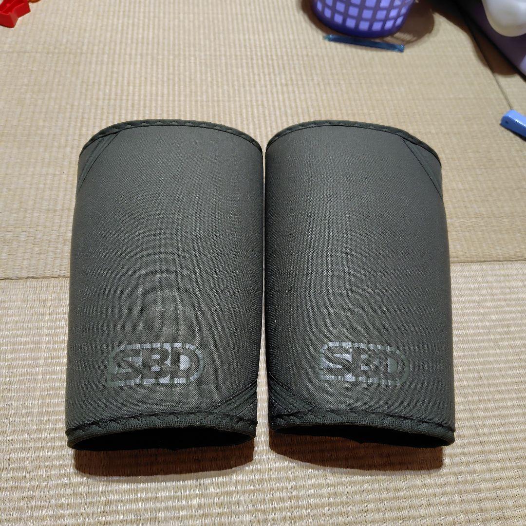 SBD Resolve　ニースリーブ　2XL 　１回使用のみ