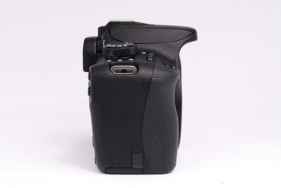 初心者オススメ⭐️Canon EOS Kiss X7 動作確認済み